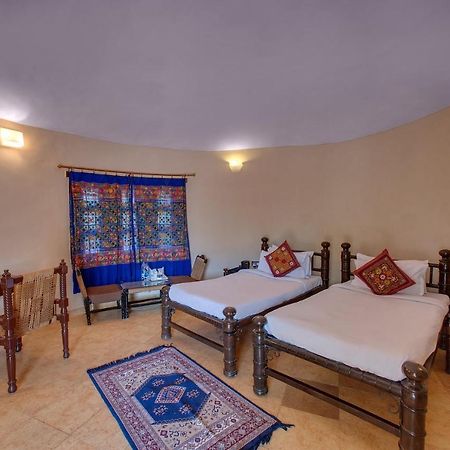 Готель The Royal Safari Camps Bajana Екстер'єр фото